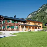 Affittacamere Wald 12 3*
